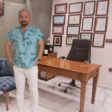 Dr. Aydogan Yigit